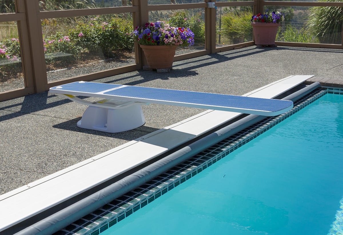 S.R. Smith 6' Truetread Diving Board - Radiant White Board With Blue Truetread | 66-209-576S2B